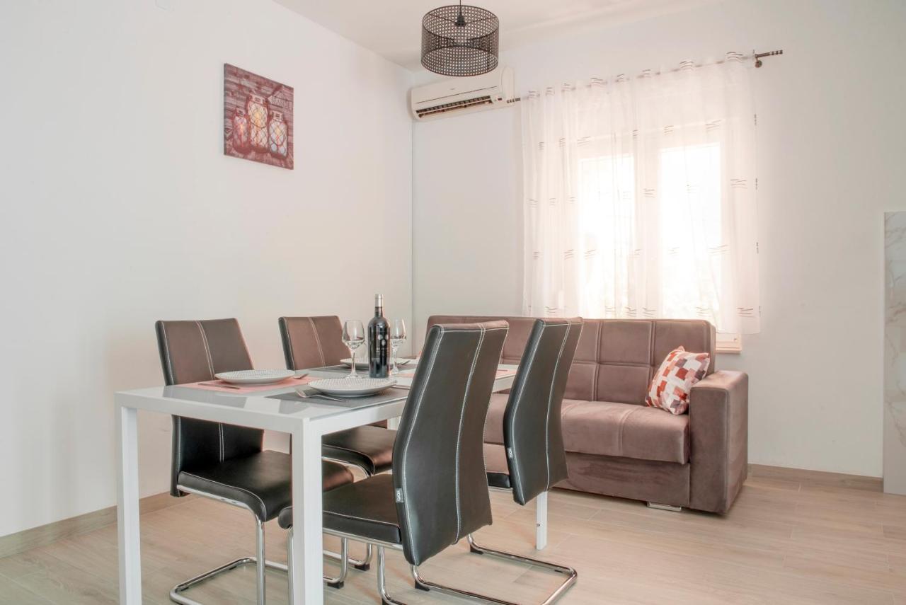Apartmani Vudrag Trogir Eksteriør bilde
