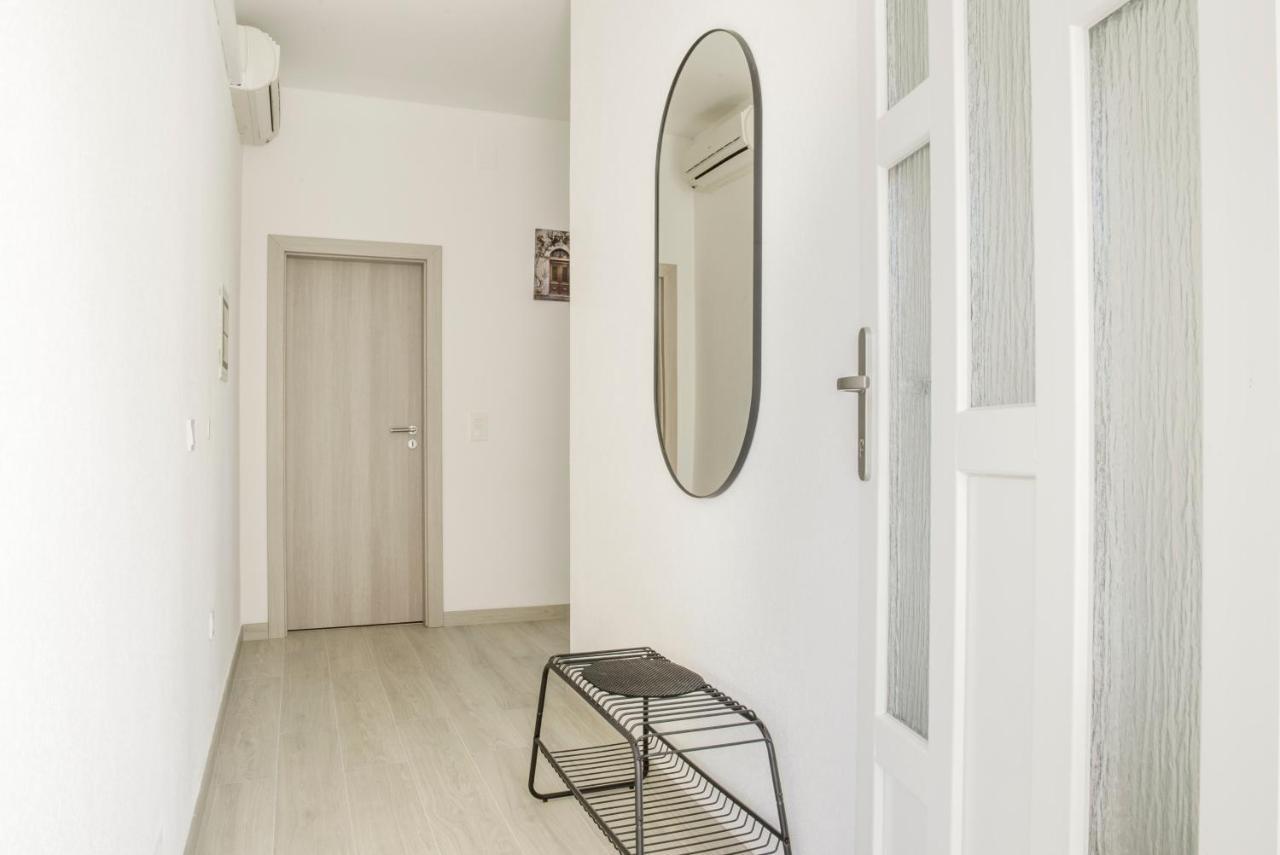 Apartmani Vudrag Trogir Eksteriør bilde